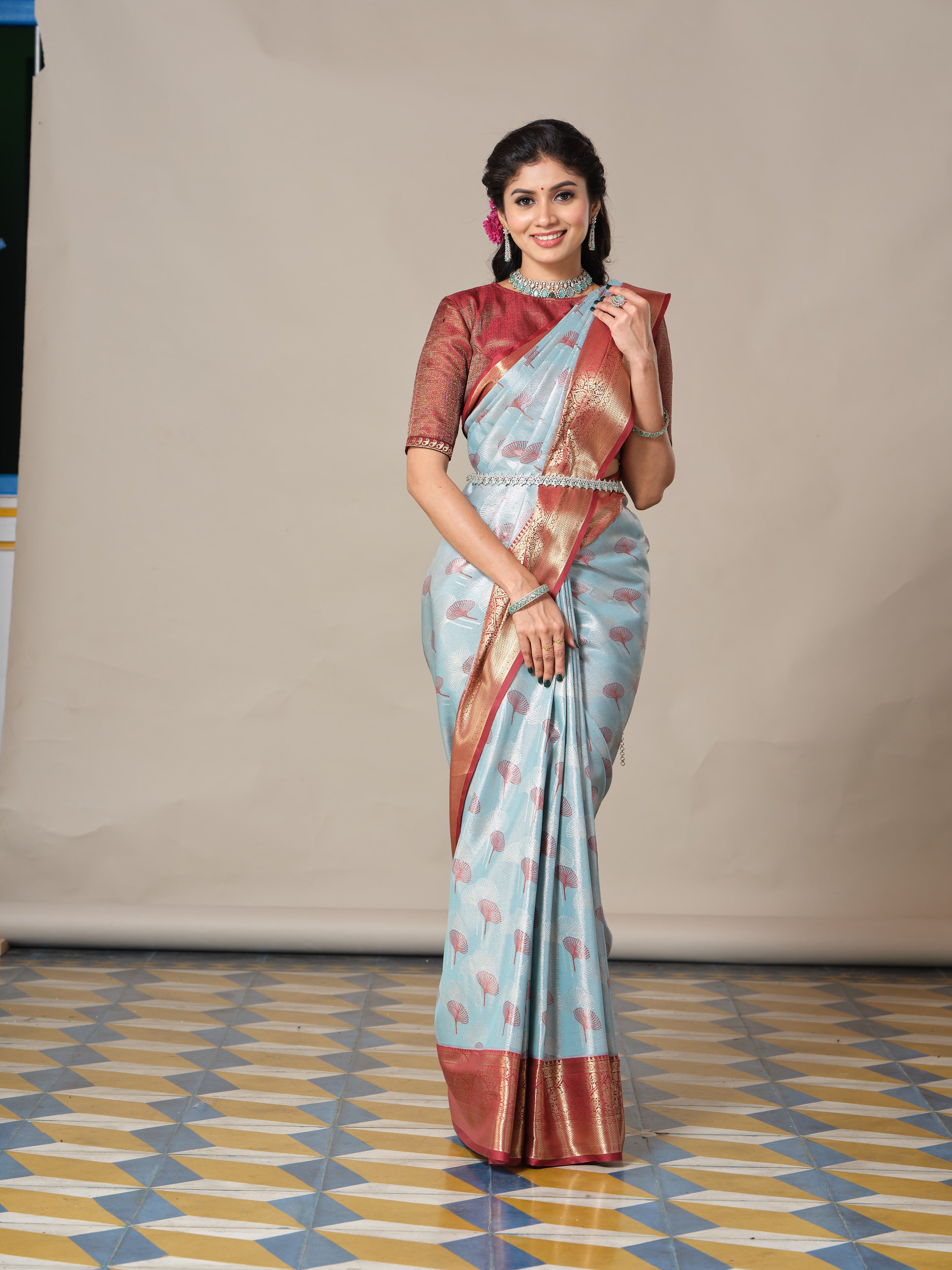 Classic Cotton Weave Saree Secondary image